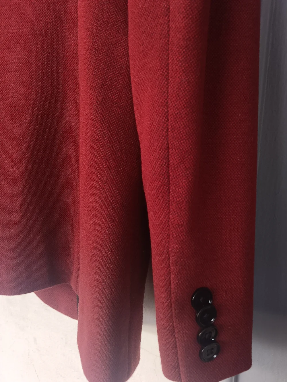 Express Men's Dark Burgundy Two-Button Blazer.slim Fit. Exelent Condition.